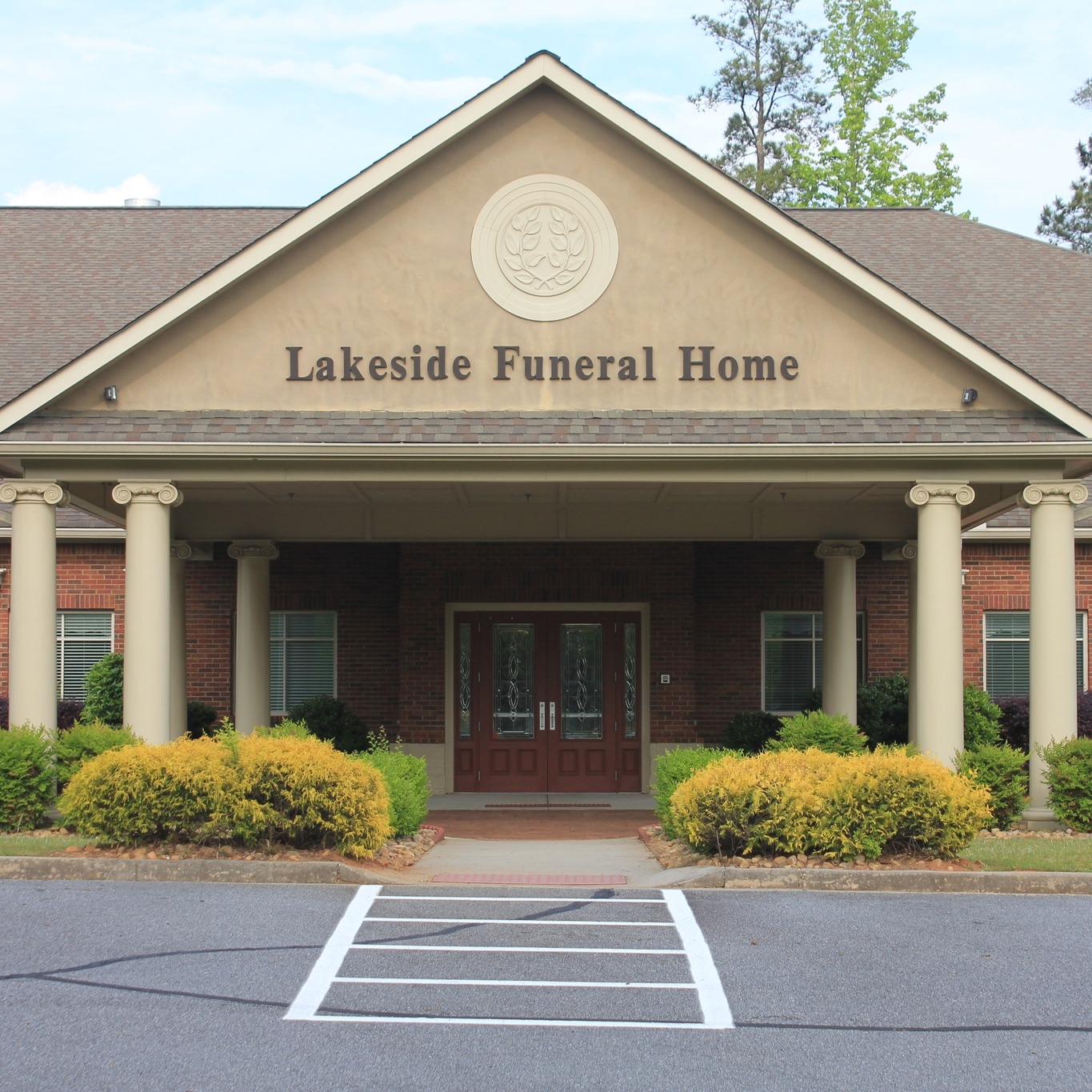 Lakeside Funeral Home | 121 Claremore Dr, Woodstock, GA 30188, United States | Phone: (770) 293-2757