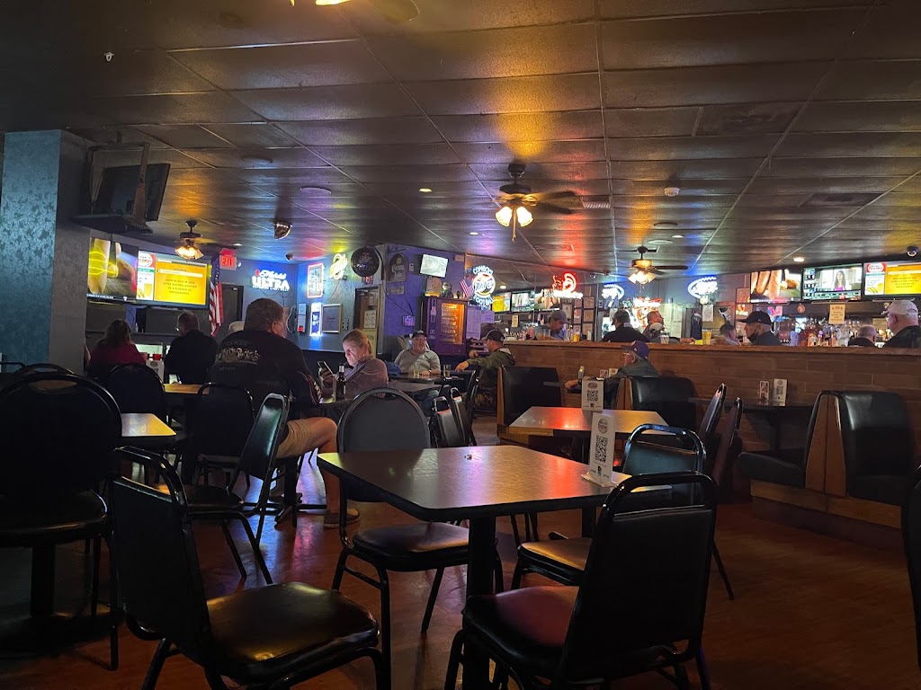 Spectators Sports Bar & Grill | 5850 Eubank Blvd NE #59, Albuquerque, NM 87111 | Phone: (505) 275-1166