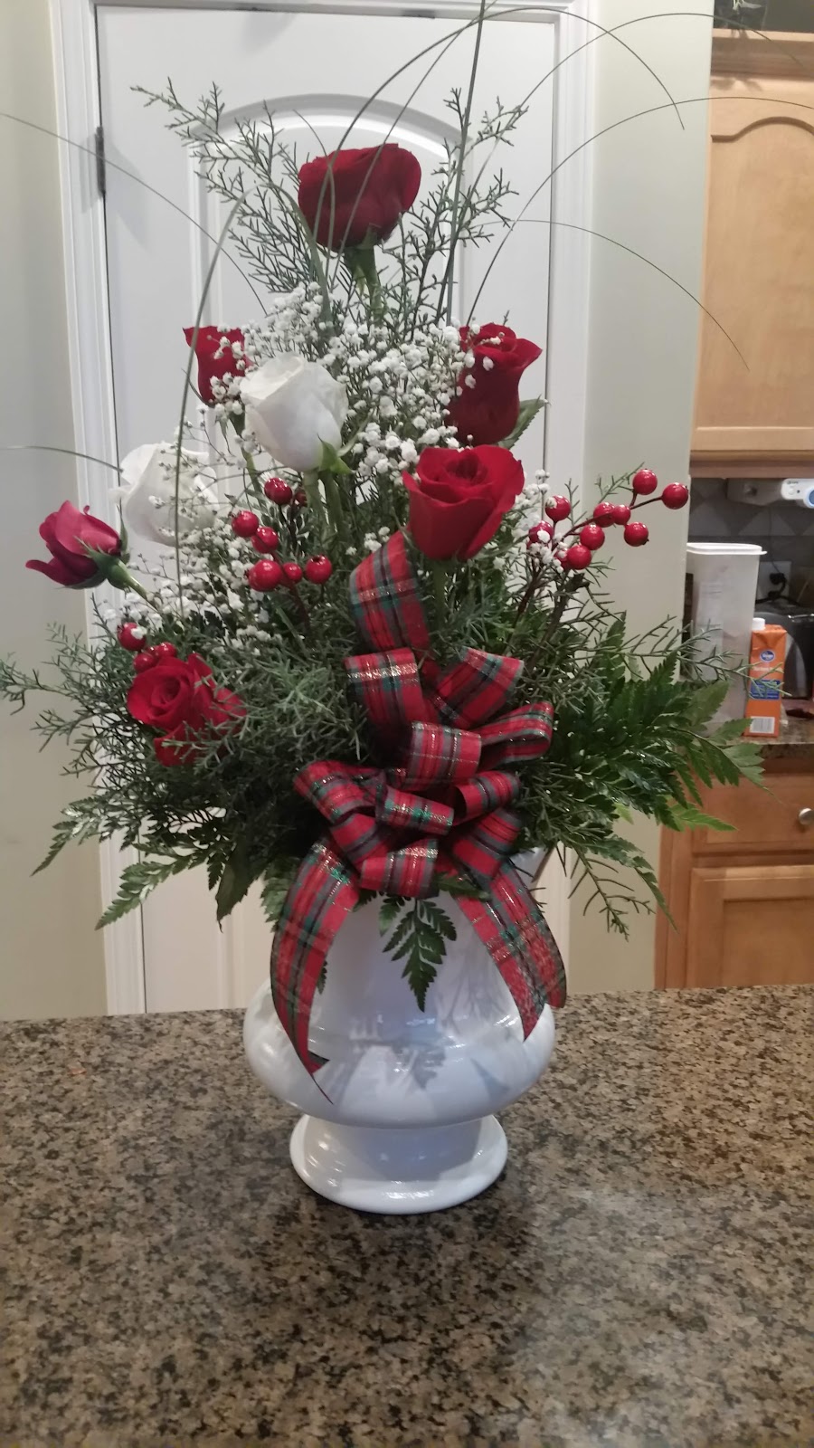 Creative Hands Florist | 4764 Dylan Valley Dr, Memphis, TN 38135, USA | Phone: (901) 372-2590