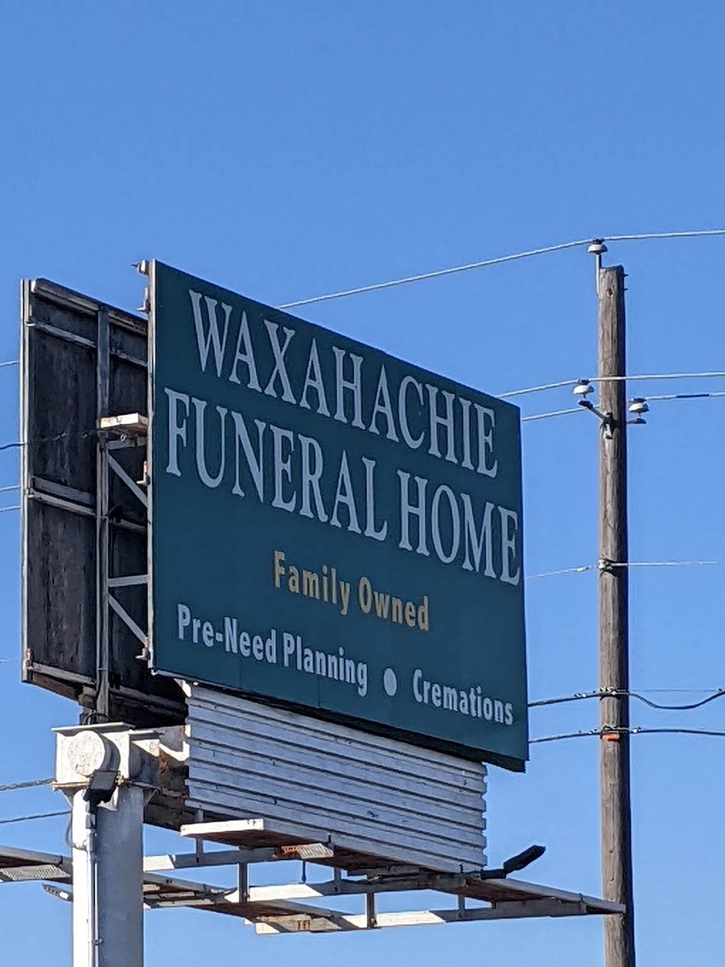 Waxahachie Funeral Home | 1201 US-287 BYP, Waxahachie, TX 75165, USA | Phone: (972) 923-1595