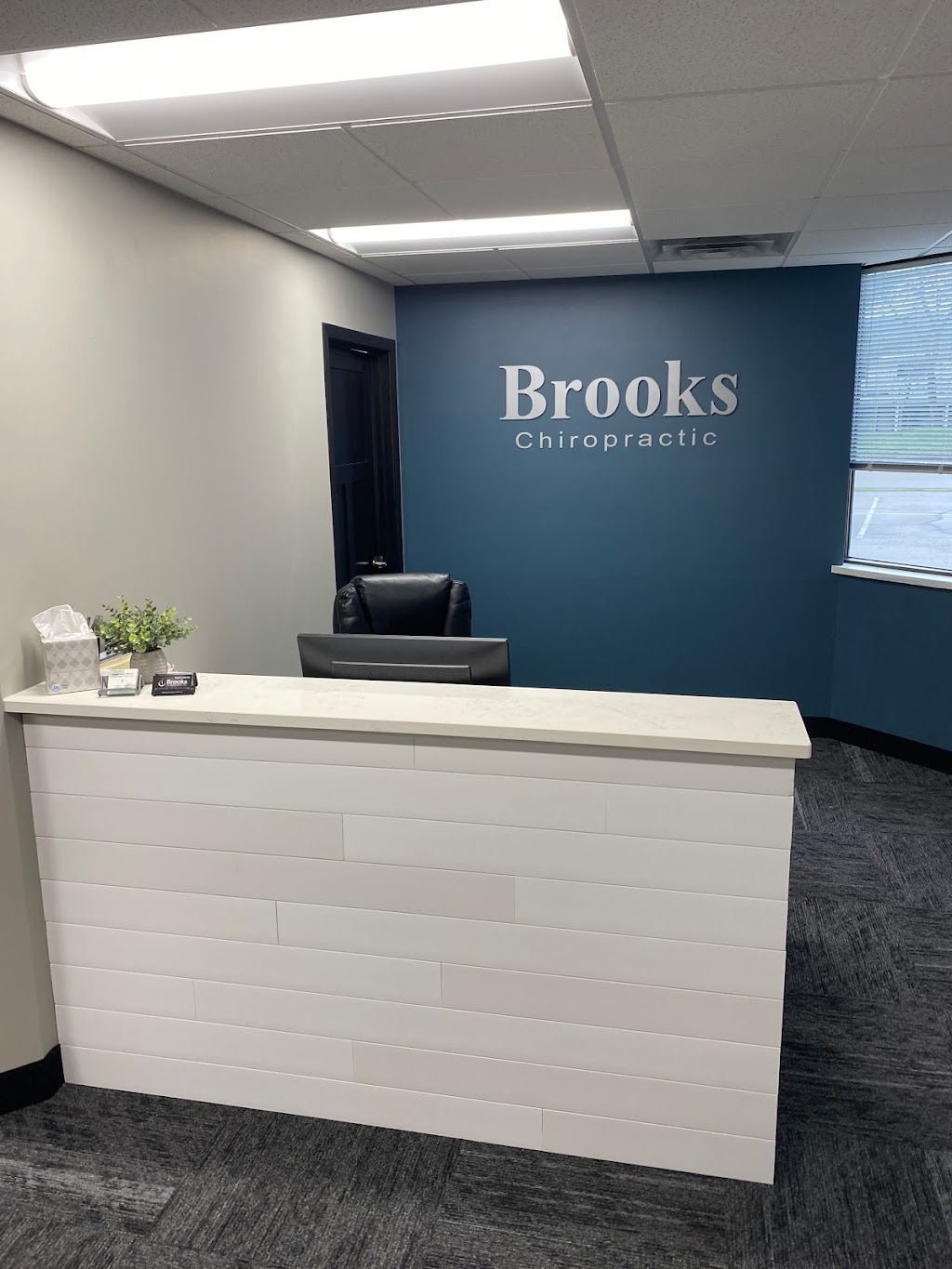 Brooks Chiropractic | 287 Marschall Rd Ste 104, Shakopee, MN 55379, USA | Phone: (952) 456-6611