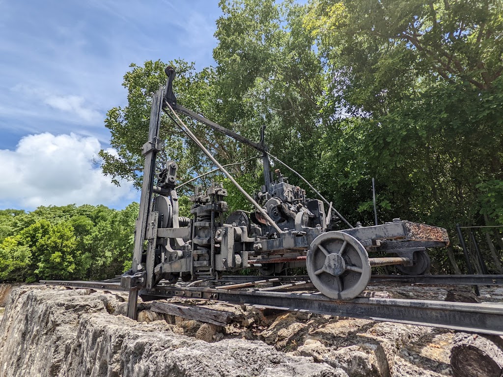 Windley Key Fossil Reef Geological State Park | 84900 Overseas Hwy, Islamorada, FL 33036, USA | Phone: (305) 664-2540