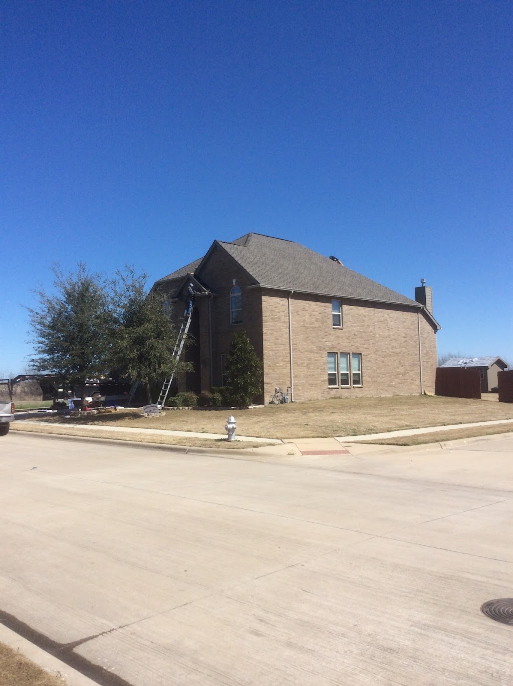 Tucker Roofing | 101 N Magnolia St, Crowley, TX 76036, USA | Phone: (817) 455-3516
