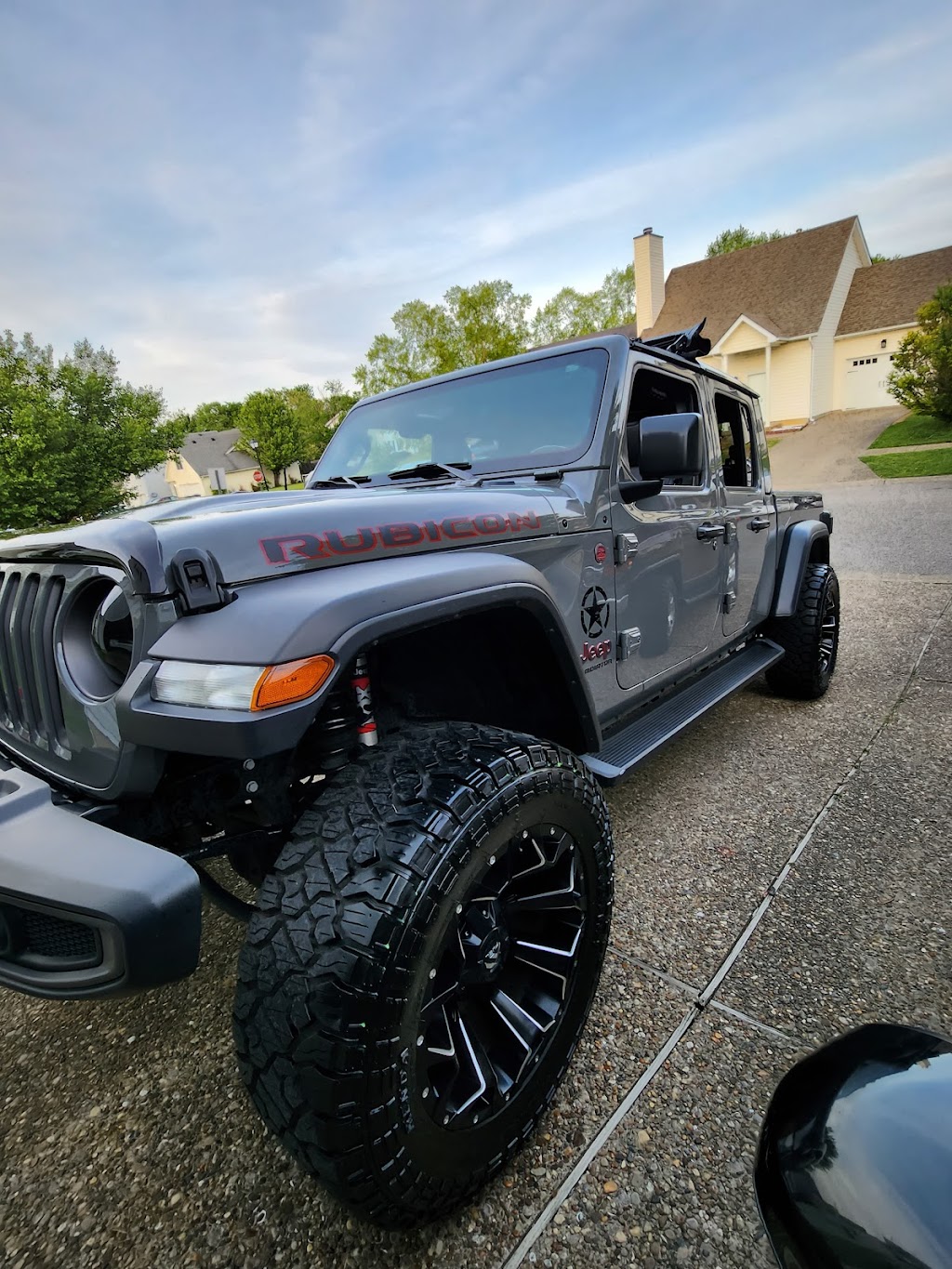 Select Auto | 455 Versailles Rd, Frankfort, KY 40601, USA | Phone: (502) 695-8900