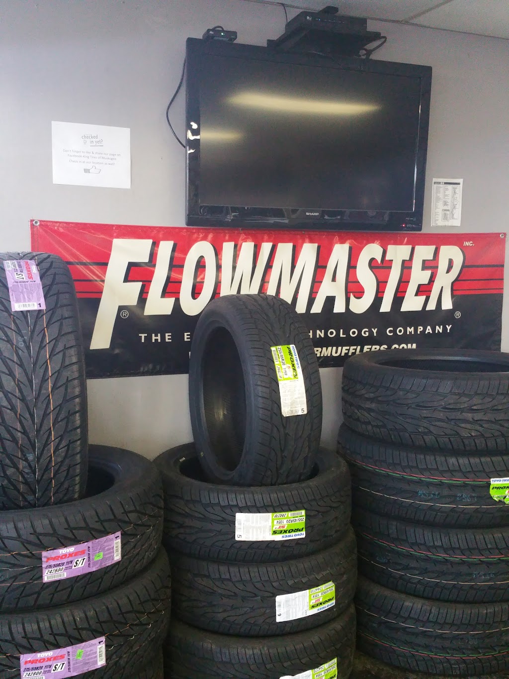 King Tires Muskogee | 205 W Shawnee St, Muskogee, OK 74401, USA | Phone: (918) 682-0077