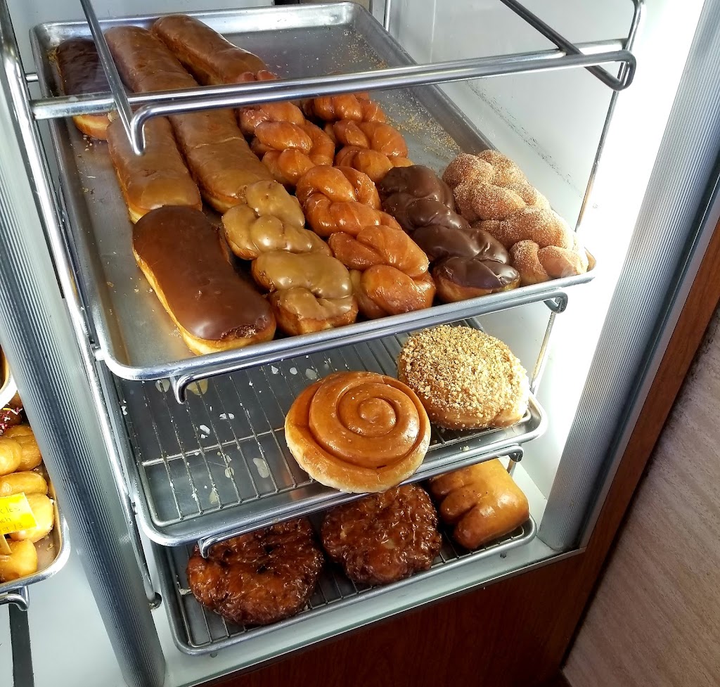 Slikkers Donut | 1321 MacArthur Blvd, San Leandro, CA 94577, USA | Phone: (510) 351-1383