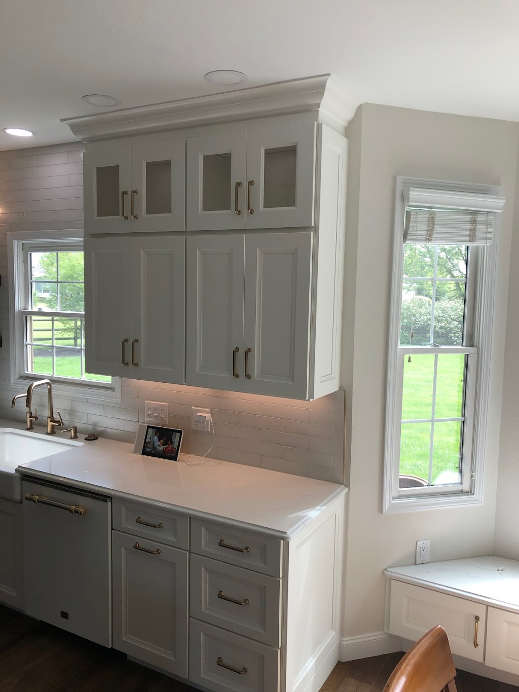 Glass City Kitchen & Bath | 226 S Reynolds Rd Suite A, Toledo, OH 43615, USA | Phone: (567) 312-8880