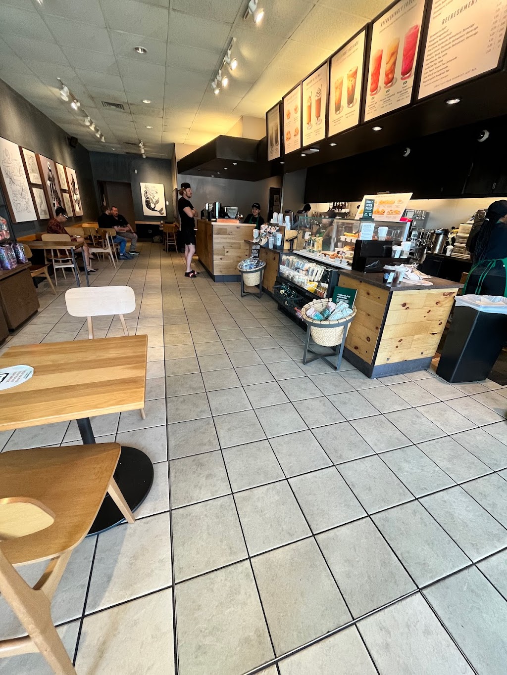 Starbucks | Abernathy Square, 6681 Roswell Rd, Sandy Springs, GA 30328, USA | Phone: (404) 459-0443