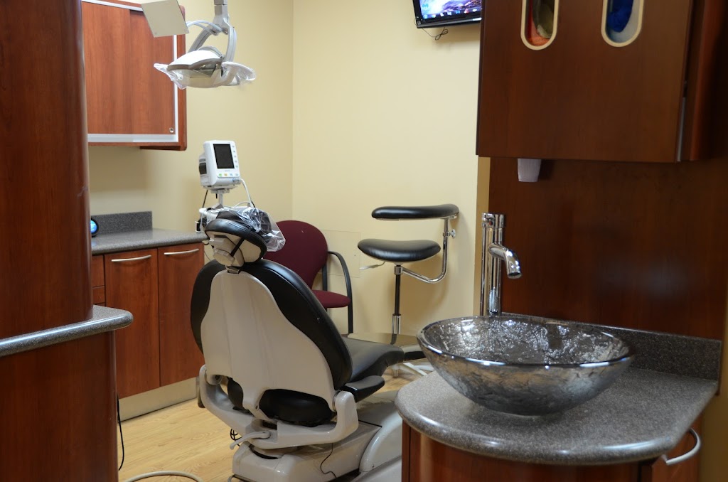 Goduco Smiles | 281 Evergreen Dr, Vernon Hills, IL 60081 | Phone: (847) 816-0463