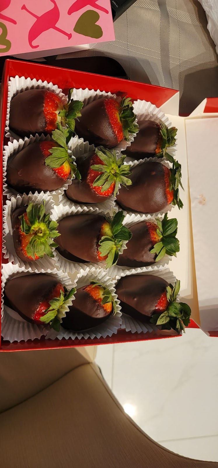 Edible Arrangements | 11645 Quail Roost Dr, Miami, FL 33177, USA | Phone: (786) 675-5333