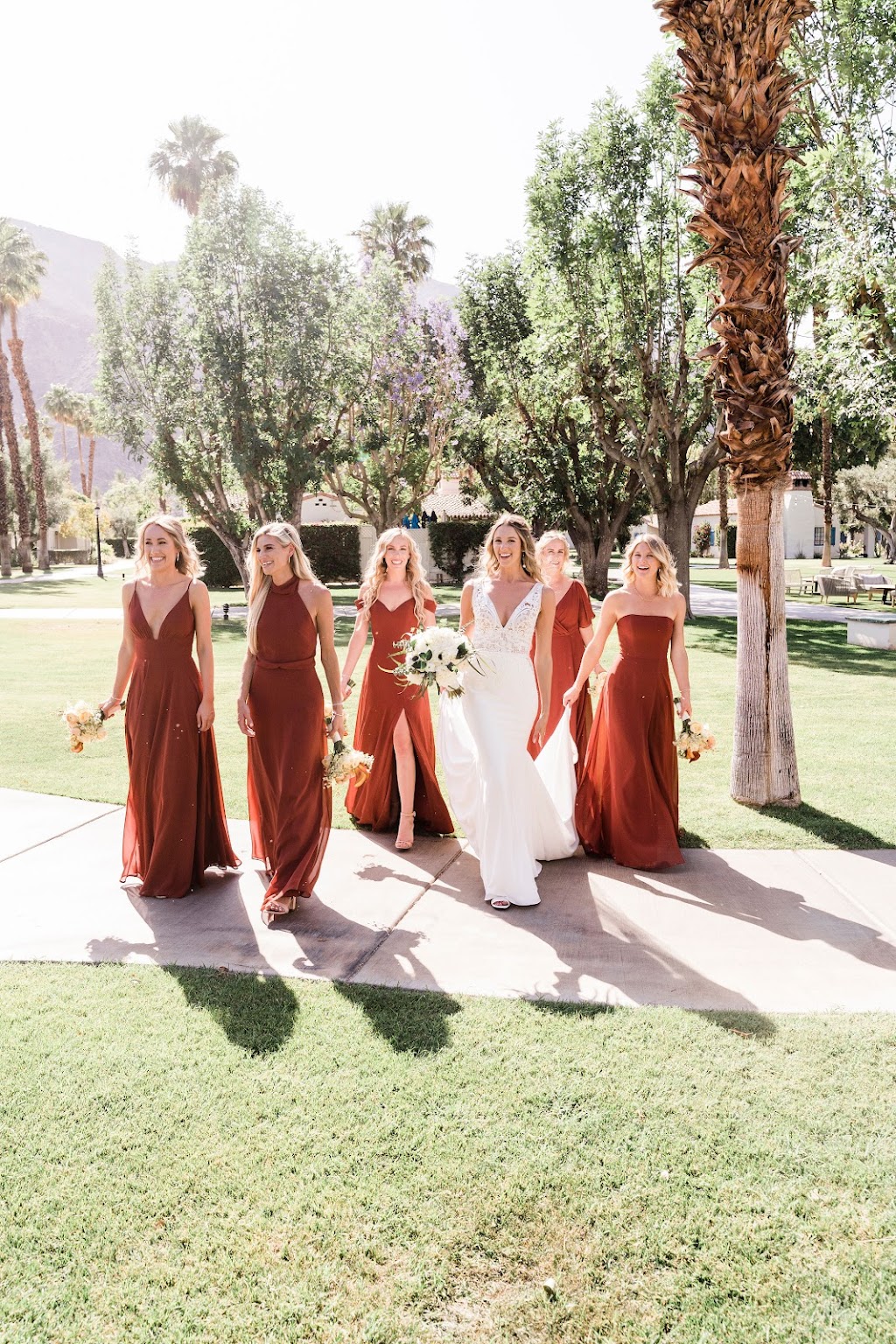 Bella Bridesmaids | 2620 East Coast Hwy, Corona Del Mar, CA 92625, USA | Phone: (949) 717-7800