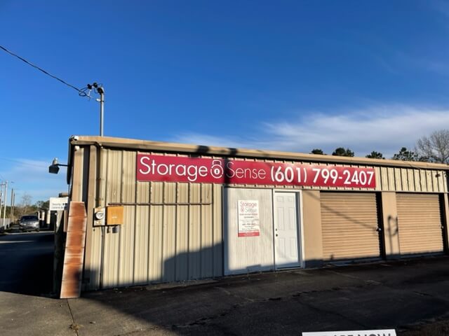 Arrow Bolt & Electric, Inc. | 2206 W Euless Blvd, Euless, TX 76040, USA | Phone: (817) 267-3611 Arrow Bolt & Electric, Inc. | 2206 W Euless Blvd, Euless, TX 76040, USA | Phone: (817) 267-3611