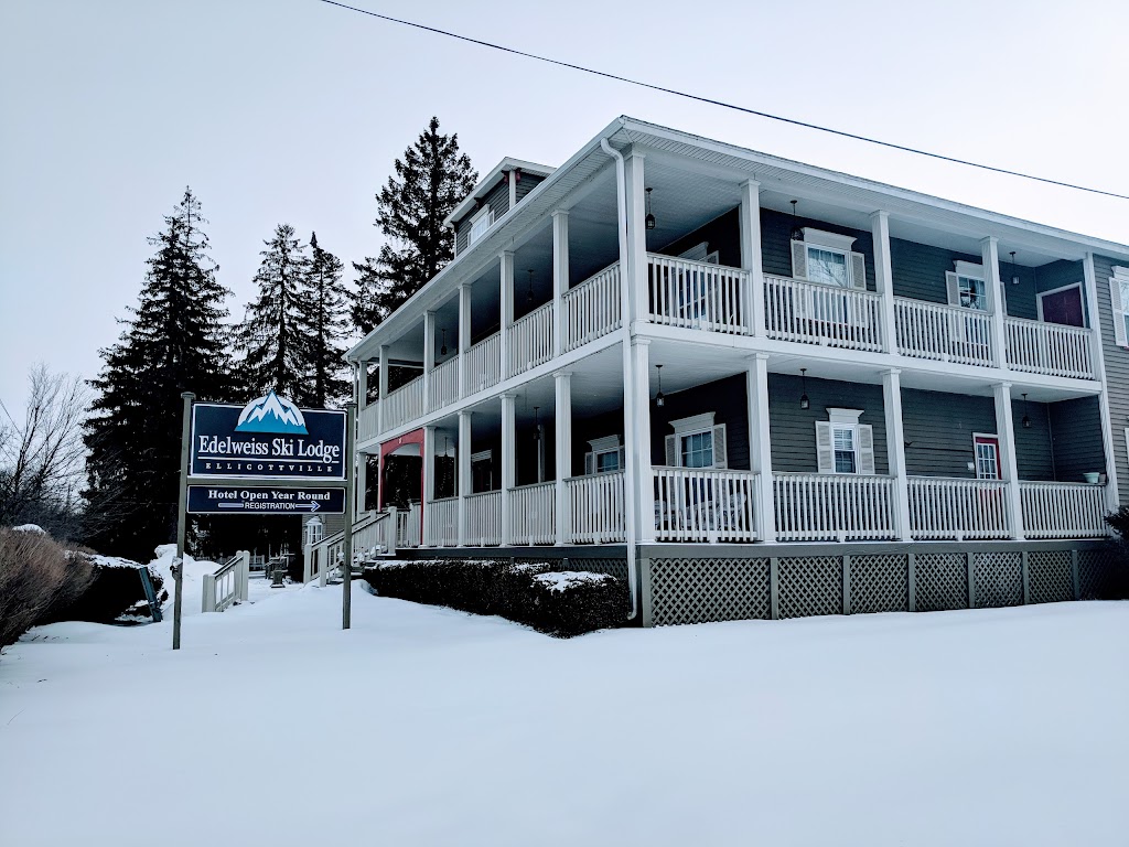 Edelweiss Lodge | 29 Jefferson St, Ellicottville, NY 14731, USA | Phone: (716) 699-2734