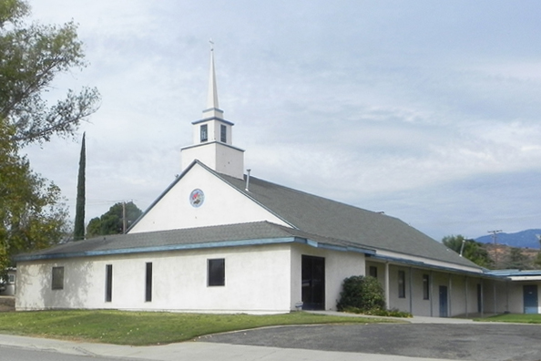 Iglesia Roca de Salvacion | 500 N 8th St, Banning, CA 92220, USA | Phone: (951) 280-9980