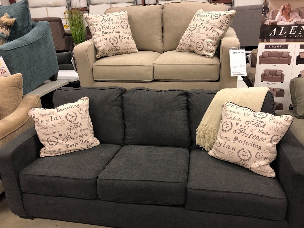 Kloss Furniture & Outlet Center | 1100 Broadway, Highland, IL 62249, USA | Phone: (618) 654-7433
