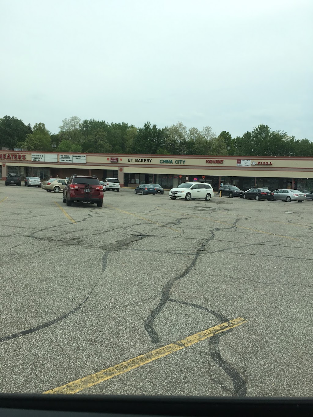 MovieScoop Kent Plaza Cinemas | Plaza Shopping Center, 140 Cherry Street, Kent, OH 44240, USA | Phone: (330) 968-6336