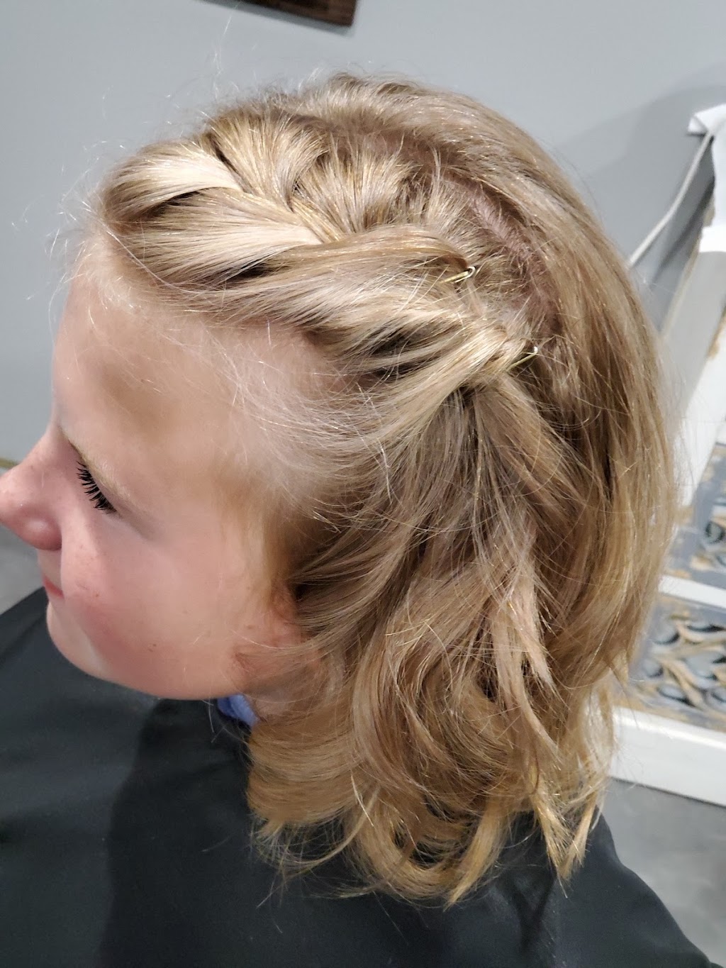 Serenity Hair Salon | 940 Farmer Ridge Trail, Belle Plaine, MN 56011, USA | Phone: (952) 797-6945