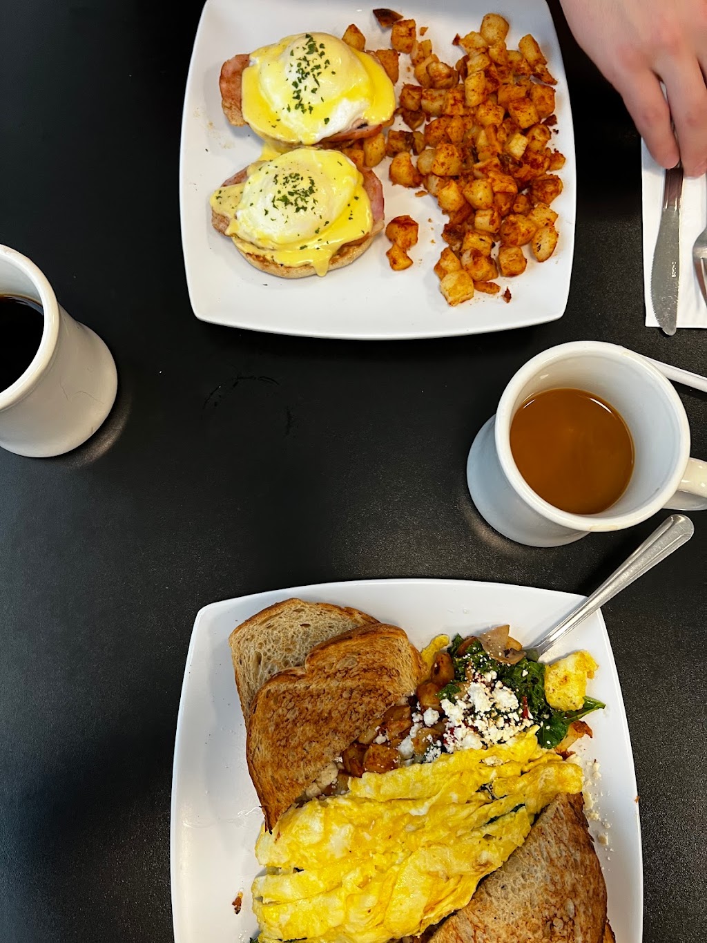 The Poked Yolk | 3100 Transit Rd, West Seneca, NY 14224, USA | Phone: (716) 656-9655