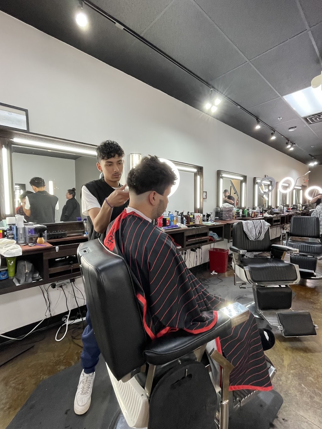 Blvd Barbers | 5000 Western Center Blvd unit 350, Haltom City, TX 76137, USA | Phone: (817) 393-3593