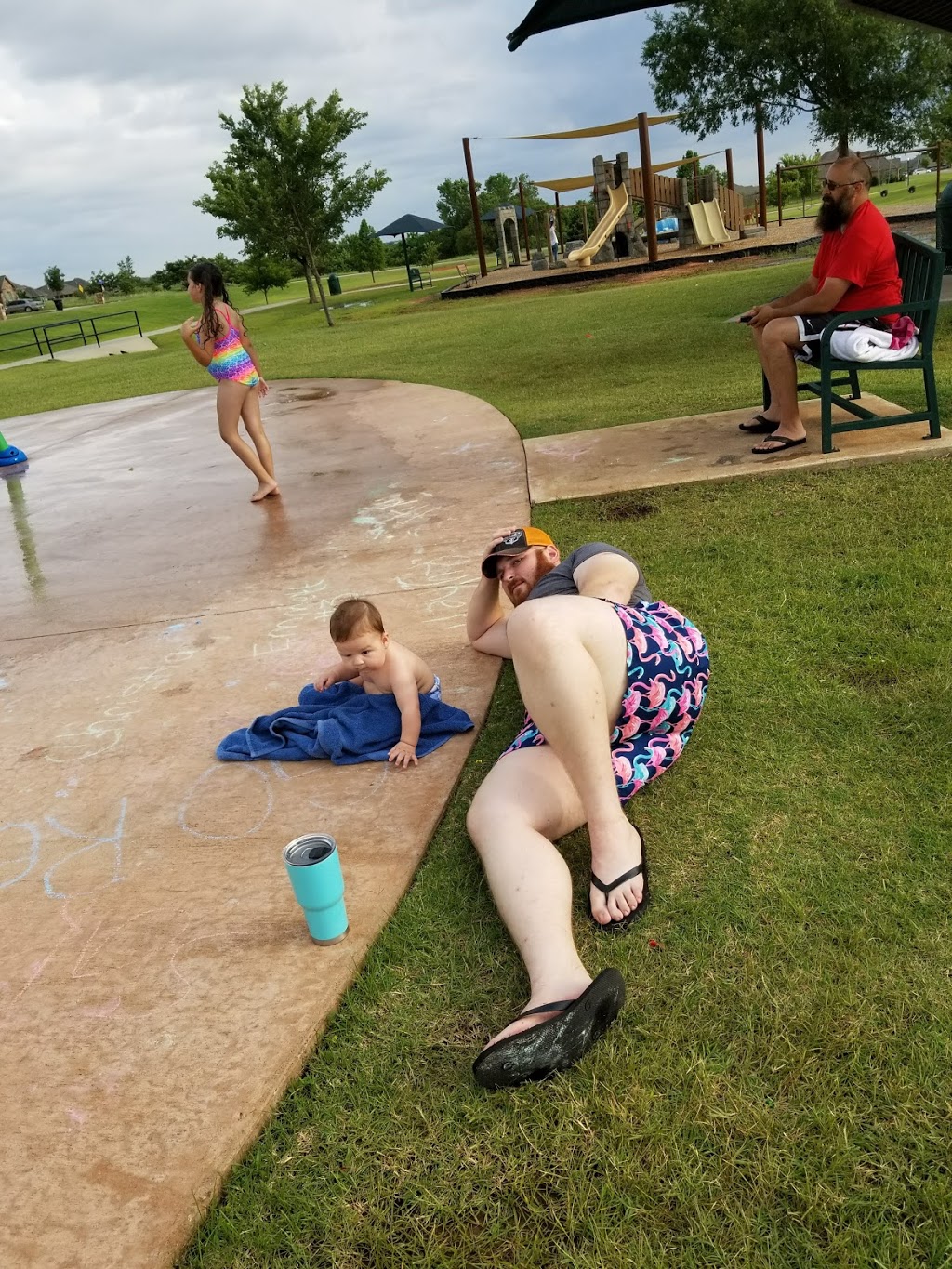 Apple Valley Park - Splash Pad | 4401 Melrose Dr, Moore, OK 73160, USA | Phone: (405) 793-5000