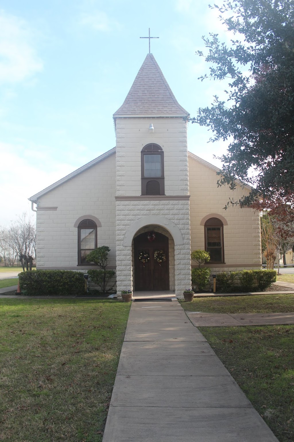 Immaculate Heart of Mary Catholic | 310 Lockhart St, Martindale, TX 78655, USA | Phone: (512) 357-6573