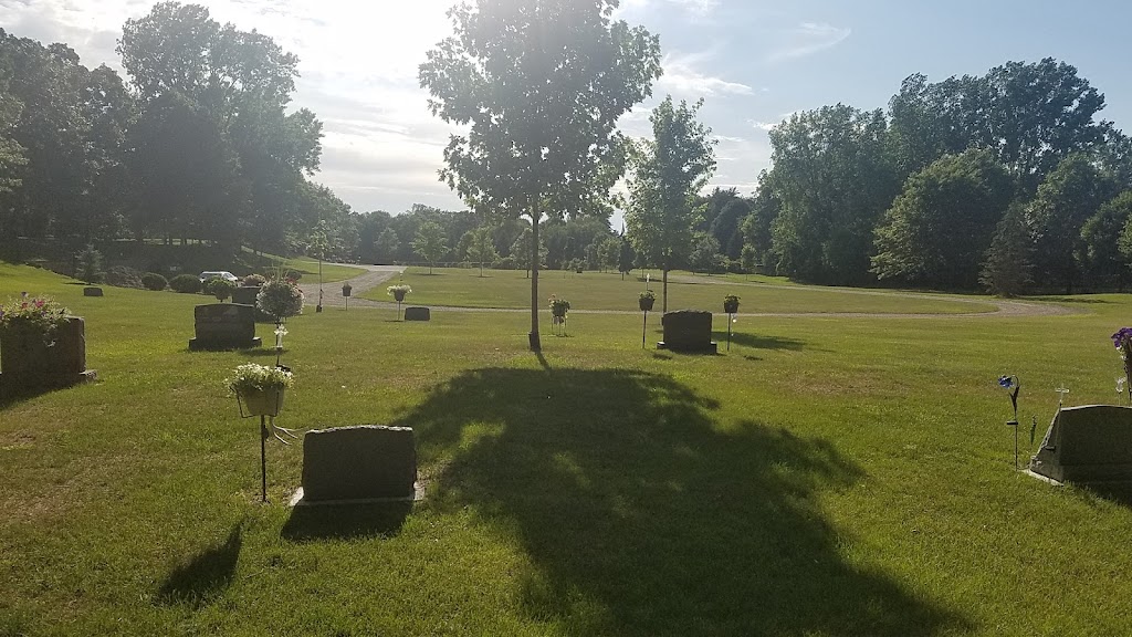 St. Mary of the Lake Cemetery | Stillwater St, White Bear Lake, MN 55115, USA | Phone: (651) 407-0532