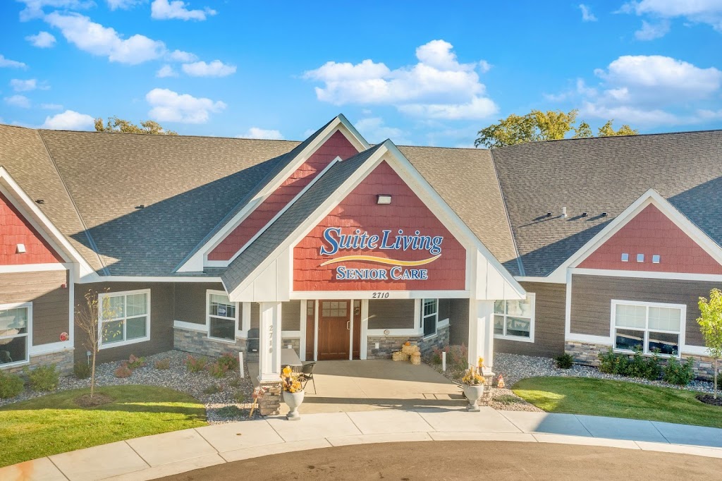 Suite Living Memory Care & Assisted Living of North St. Paul | 2710 13th Ave E, North St Paul, MN 55109, USA | Phone: (651) 770-2273