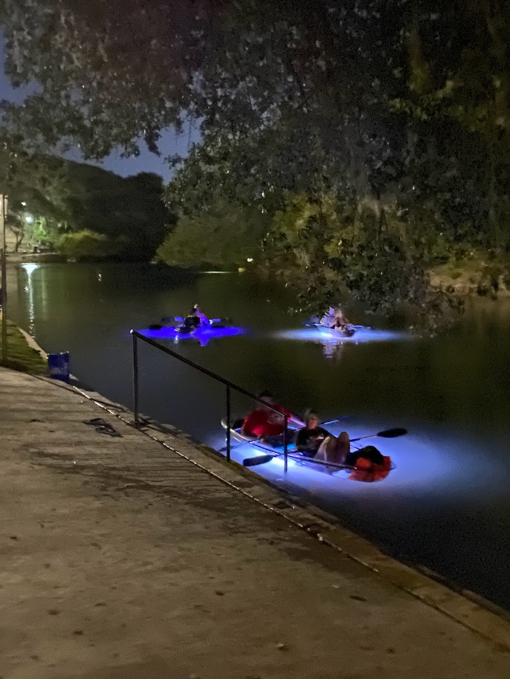 Outlaw River Rentals | 350 Wunderlich Ln, New Braunfels, TX 78130, USA | Phone: (830) 327-3440