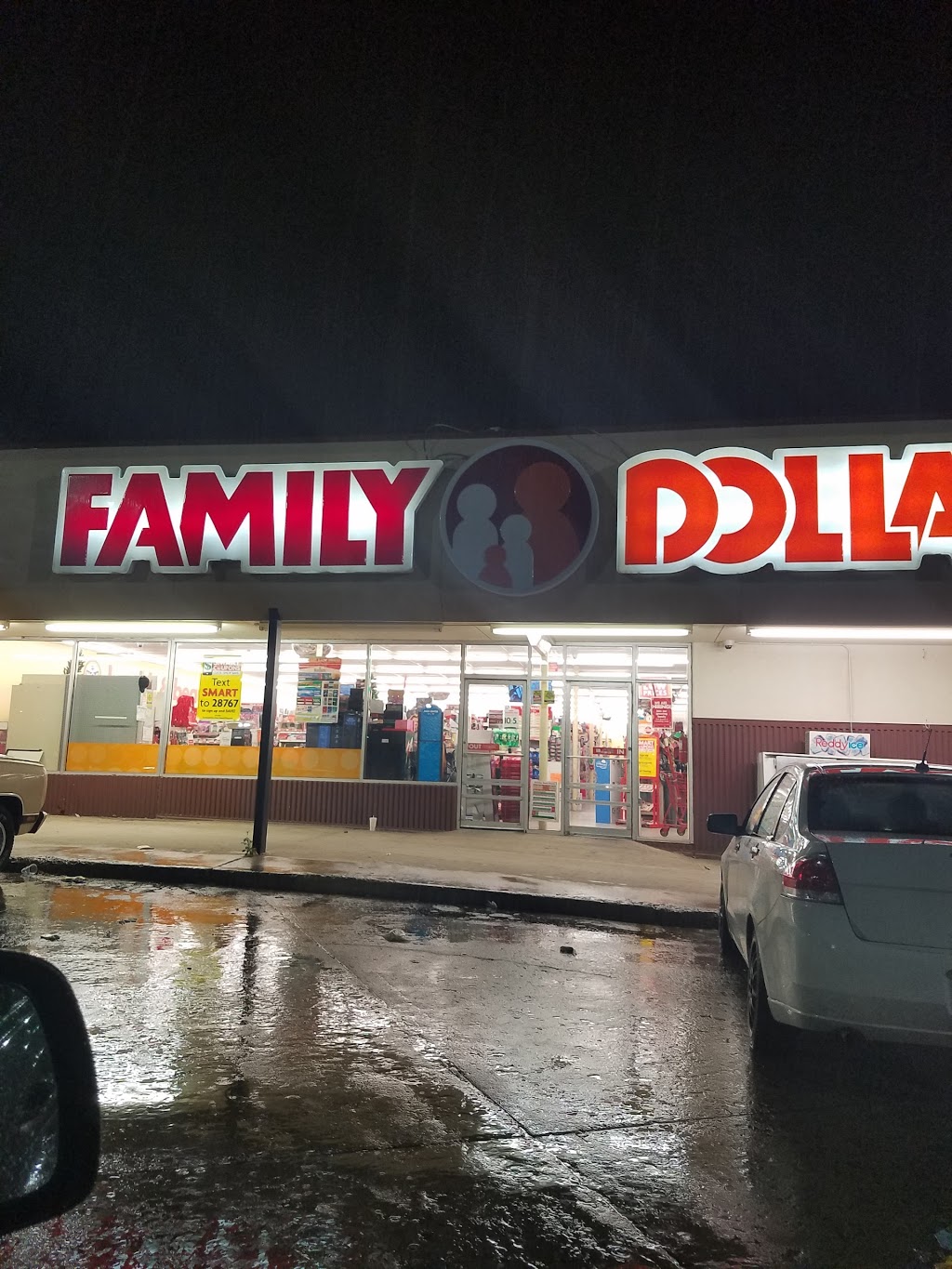 Family Dollar | 2944 SW 59th St, Oklahoma City, OK 73119 | Phone: (405) 803-6656