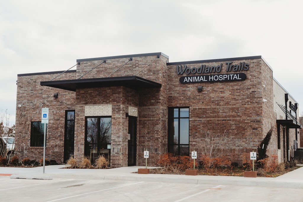 Woodland Trails Animal Hospital | 216 W Covell Rd, Edmond, OK 73003, USA | Phone: (405) 340-9395