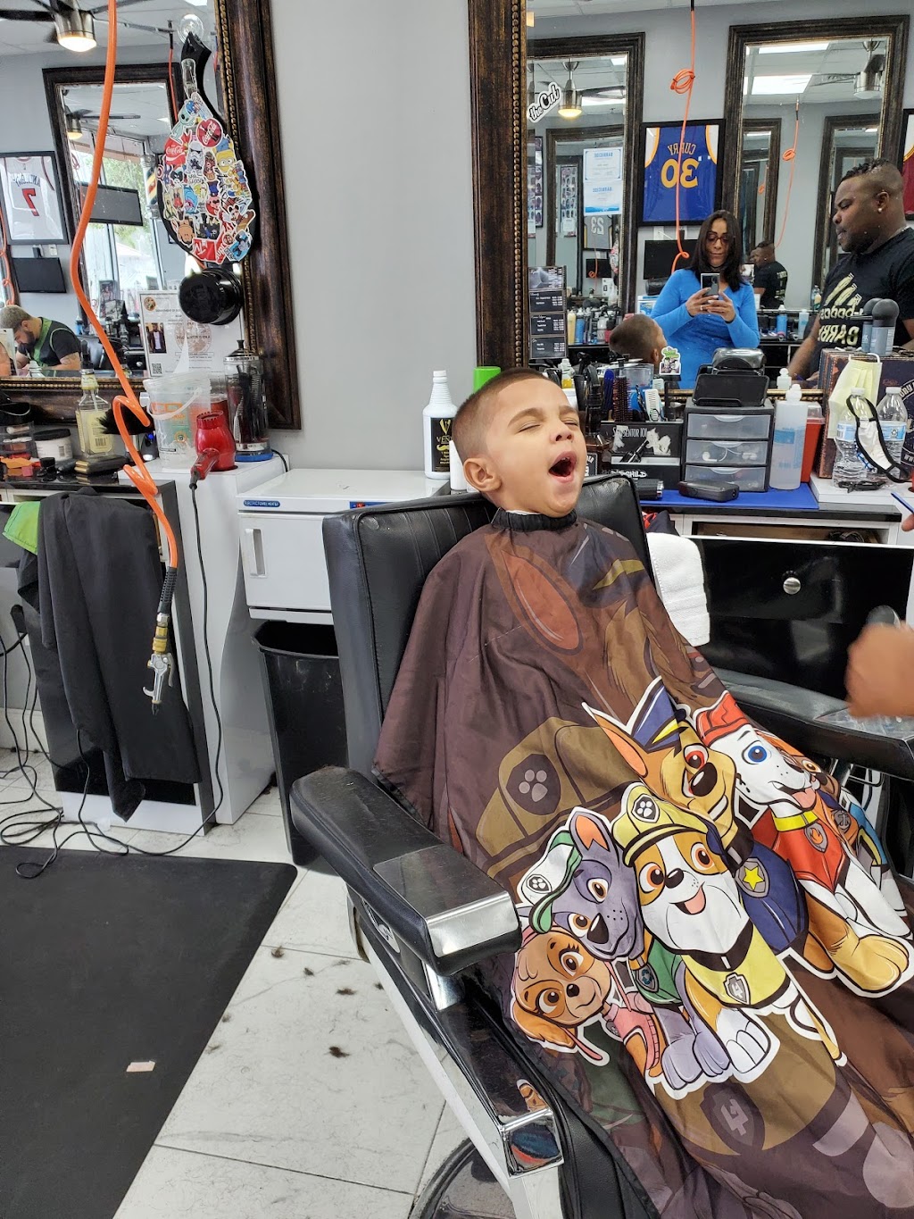 M&J Barber shop | 4346 W Vine St, Kissimmee, FL 34746, USA | Phone: (407) 507-4053