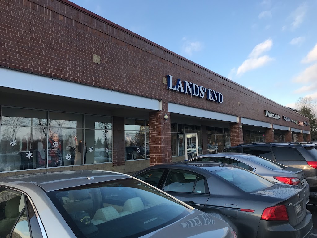 Lands End | 11210 W Wayzata Blvd, Minnetonka, MN 55305, USA | Phone: (952) 797-0707