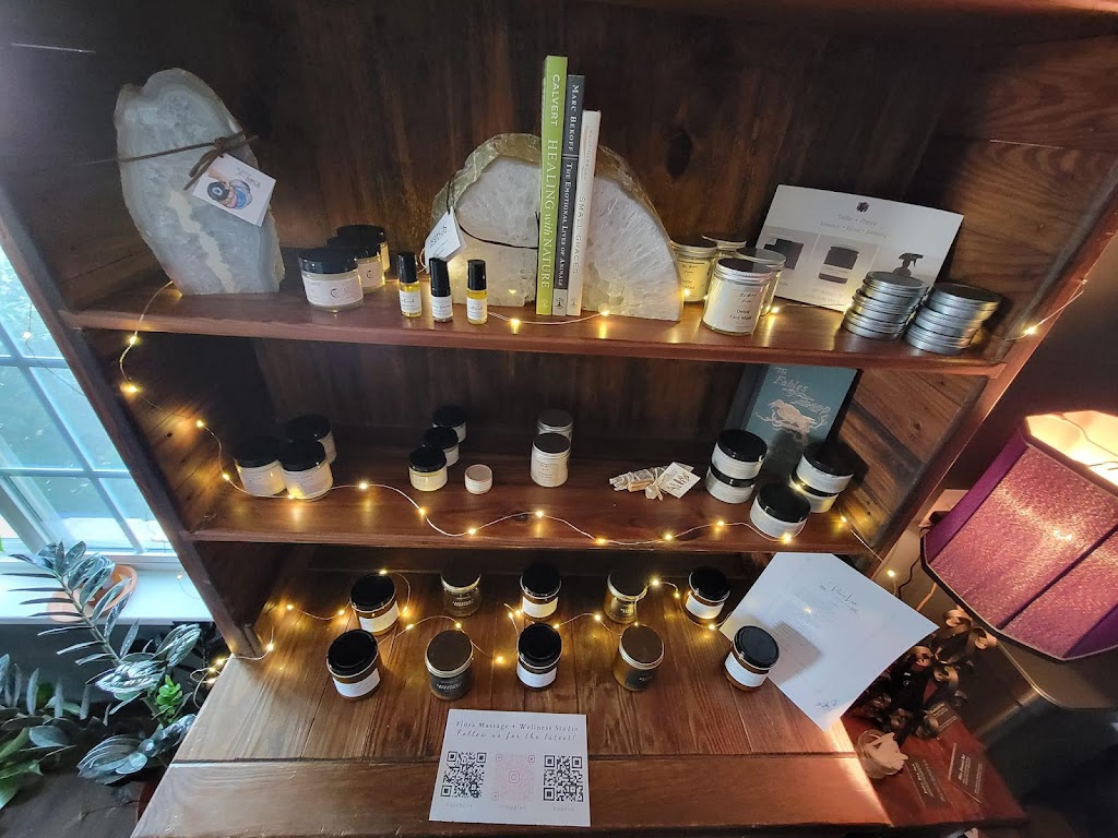 Flora Massage + Wellness Studio | 200 E Rentz St, Weatherford, TX 76086, USA | Phone: (682) 999-9323
