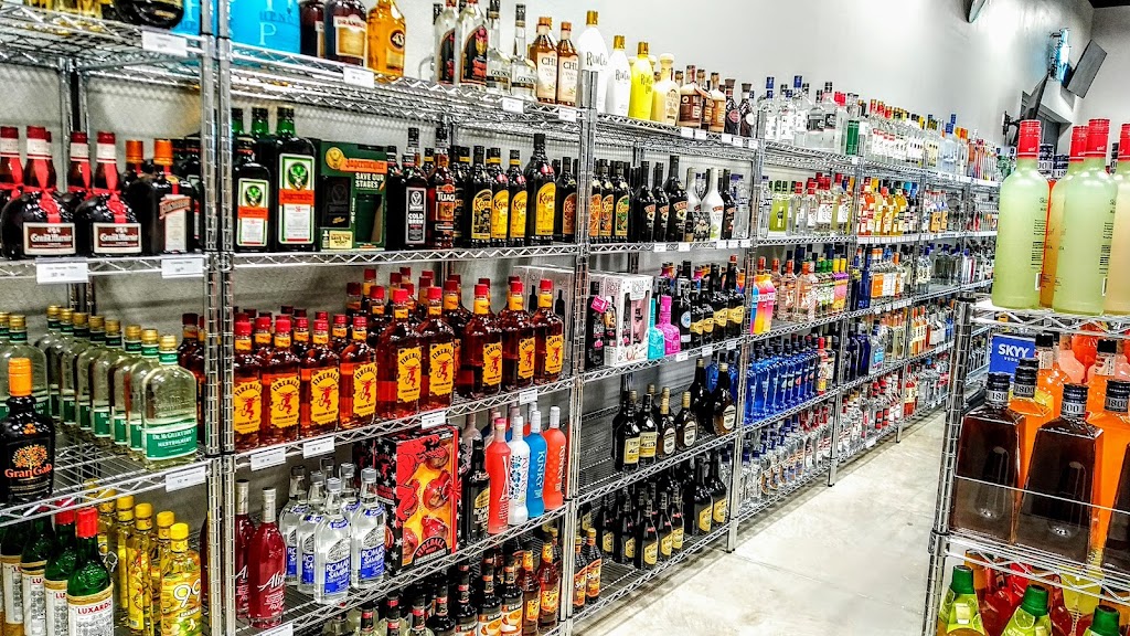 LOLAS LIQUOR | 2079 W Kingsbury St, Seguin, TX 78155, USA | Phone: (830) 433-9027