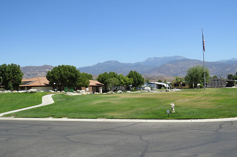 Mountain View Mobile Home Park | 24600 Mountain Ave, Hemet, CA 92544, USA | Phone: (951) 927-7966