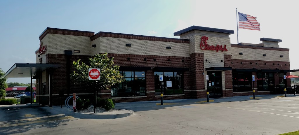 Chick-fil-A | 664 S Lynn Riggs Blvd, Claremore, OK 74017, USA | Phone: (918) 283-2389