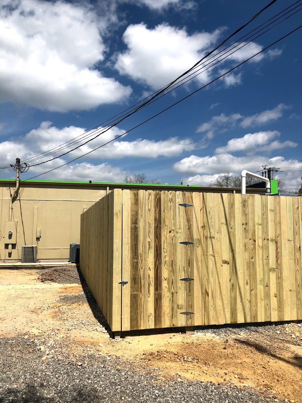 Central Al Fence LLC. | 234 Nathan St, Alexander City, AL 35010, USA | Phone: (256) 397-2645