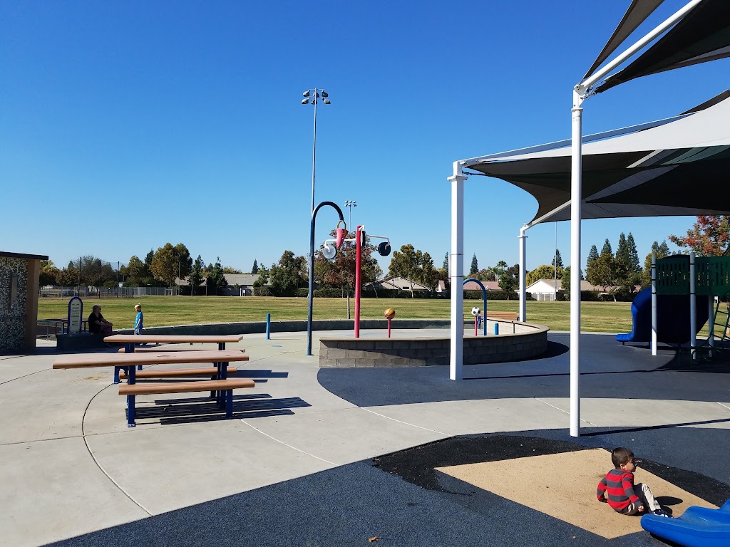 Todd Beamer Park | 1890 E Plymouth Way, Fresno, CA 93720, USA | Phone: (559) 621-7529