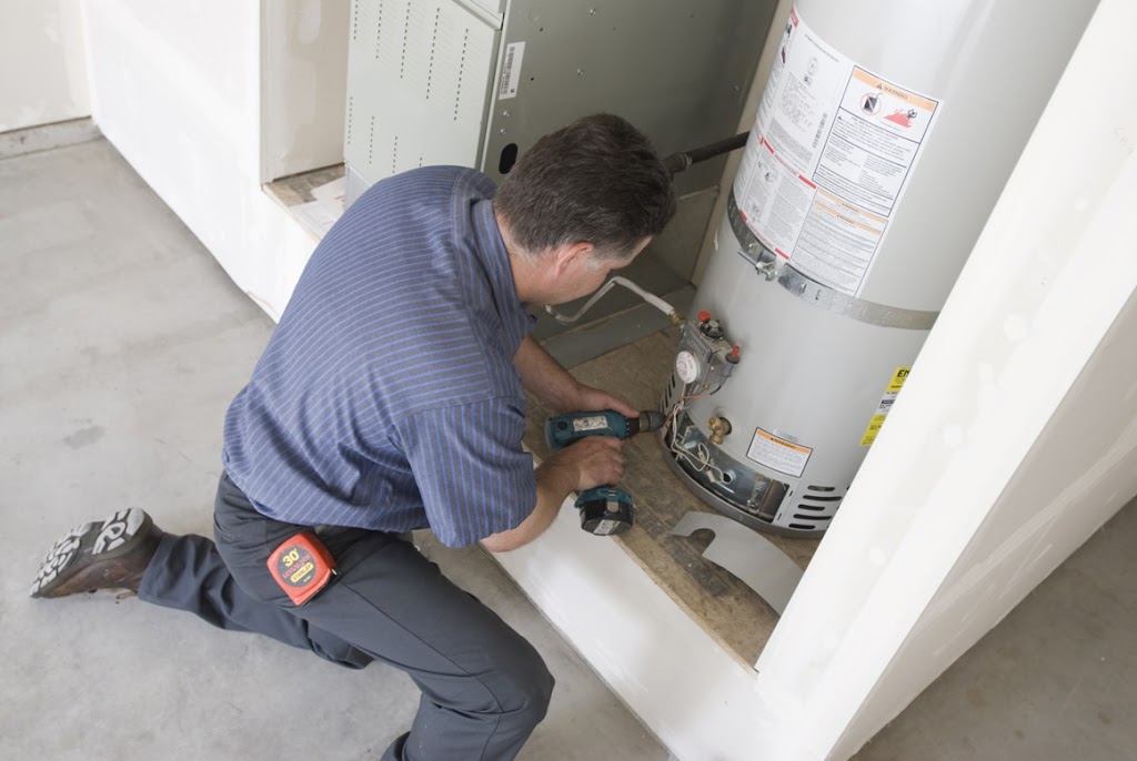 Fast Water Heater Company | 1065 Hensley St, Richmond, CA 94801, USA | Phone: (510) 616-4347