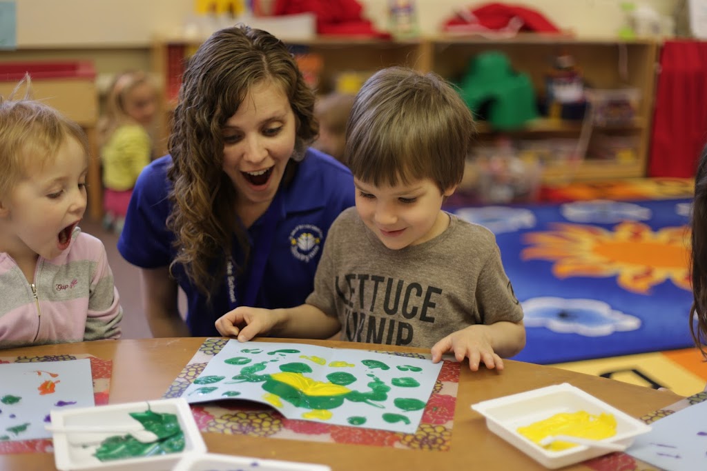 Faith Lutheran Churchs Lake Area Discovery Center | 886 N Shore Dr, Forest Lake, MN 55025, USA | Phone: (651) 762-7884