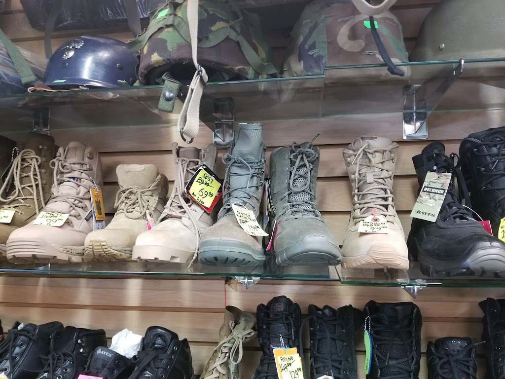 Galaxy Army Navy | 124 W 30th St, New York, NY 10001, USA | Phone: (212) 736-1166