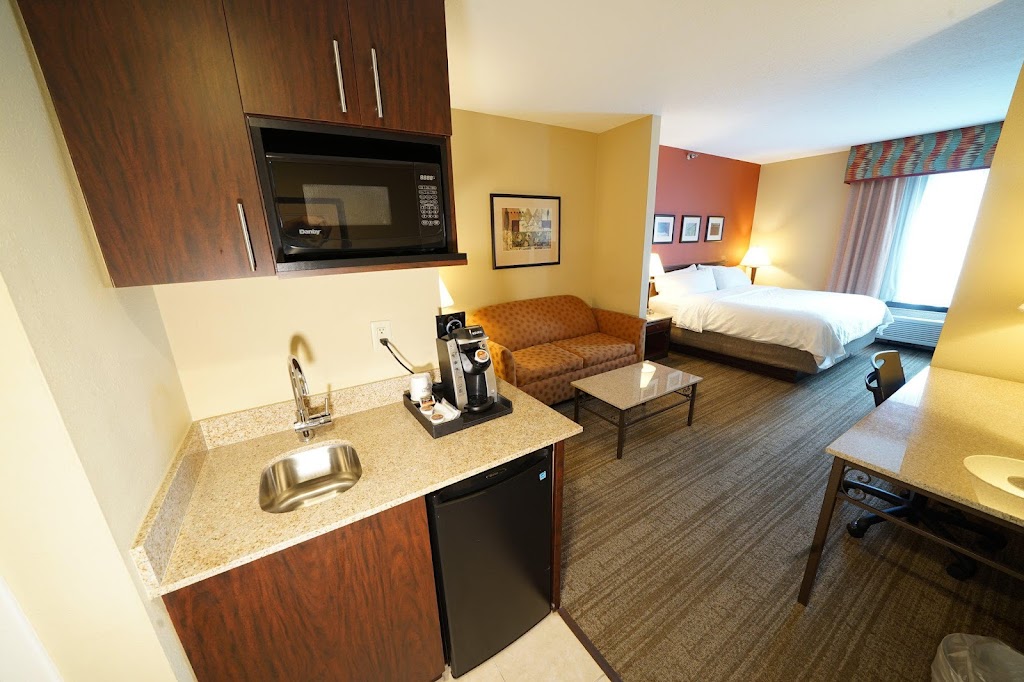 Holiday Inn Express & Suites Tampa Northwest-Oldsmar, an IHG Hotel | 3990 Tampa Rd, Oldsmar, FL 34677, USA | Phone: (813) 854-5080