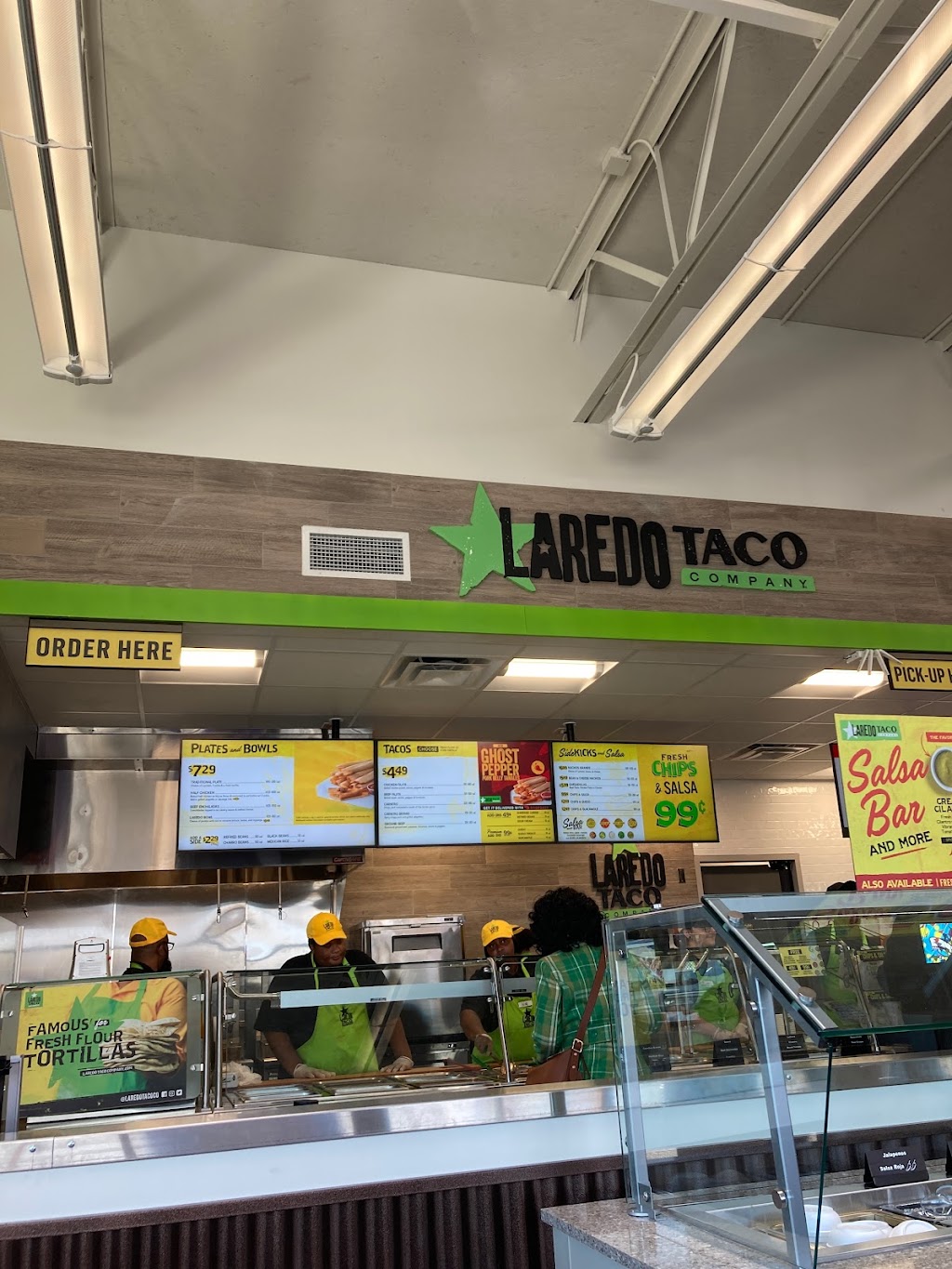 Laredo Taco Company | 4525 County Dr, Disputanta, VA 23842 | Phone: (757) 585-5635