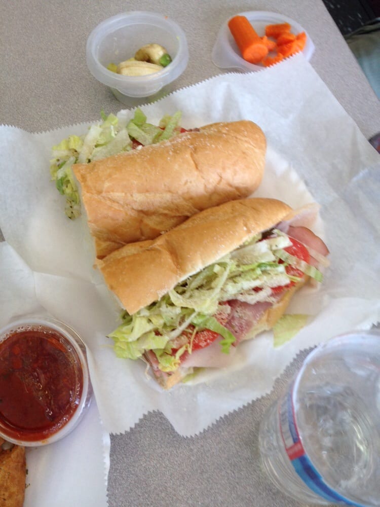 Papas Subs & Pizza | 5831 U.S. Hwy 301 S, Four Oaks, NC 27524, USA | Phone: (919) 963-9999