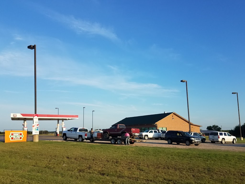 Twin Hills Convenience Plaza | 18902 OK-16, Morris, OK 74445, USA | Phone: (918) 733-1344