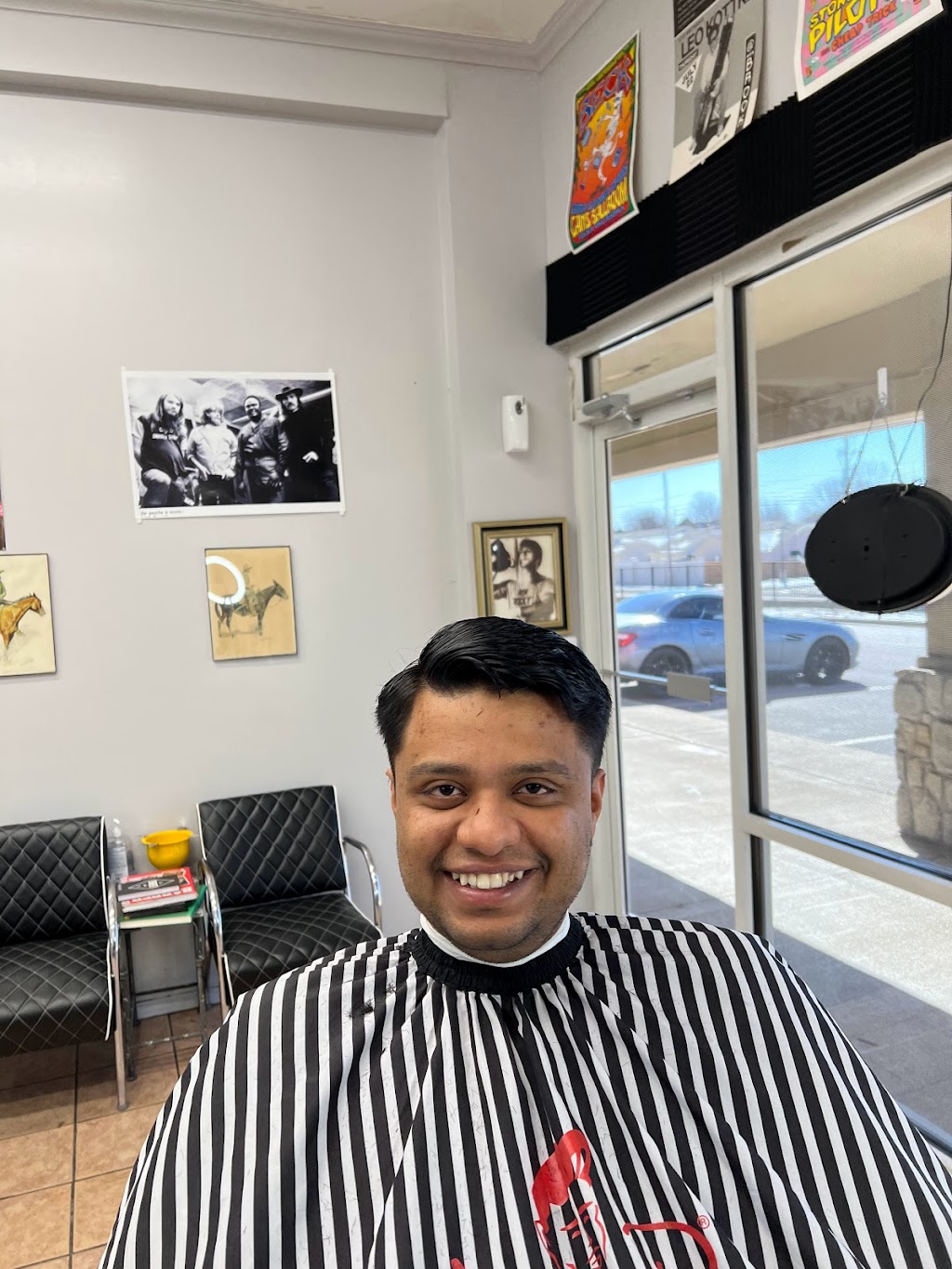 Gills Barbershop | 8303 E 81st St #i, Tulsa, OK 74133, USA | Phone: (918) 504-5523