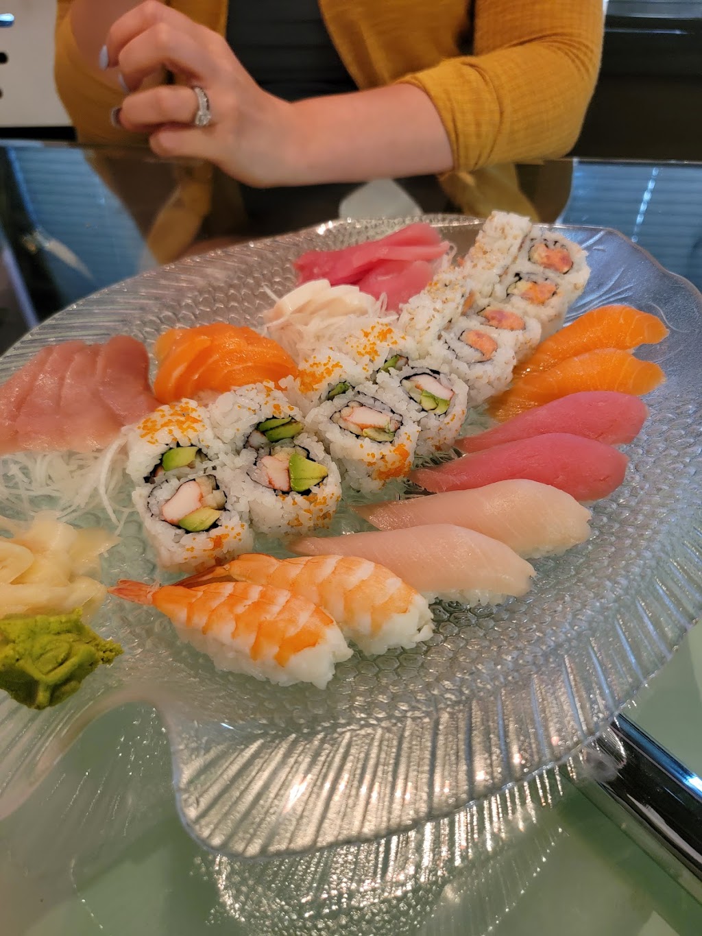 Hana Sushi | 16911 E Quincy Ave A4, Aurora, CO 80015, USA | Phone: (303) 680-6099