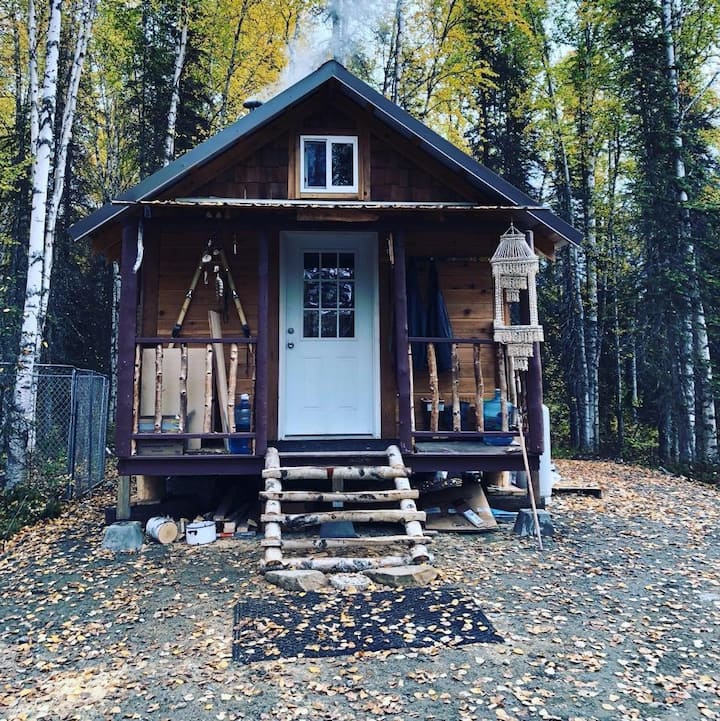 Little Bear Cabin on Caswell Creek | Willow, AK 99688, USA | Phone: (907) 775-2466