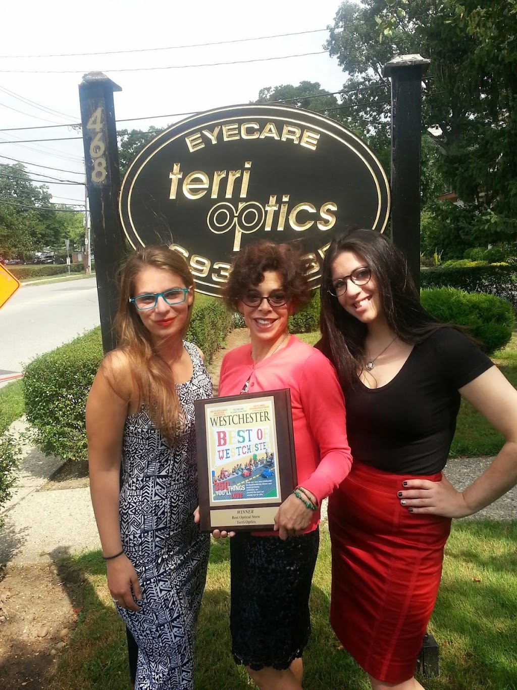 Terri Optics Eyewear Gallery | 468 Broadway, Dobbs Ferry, NY 10522 | Phone: (914) 693-0035