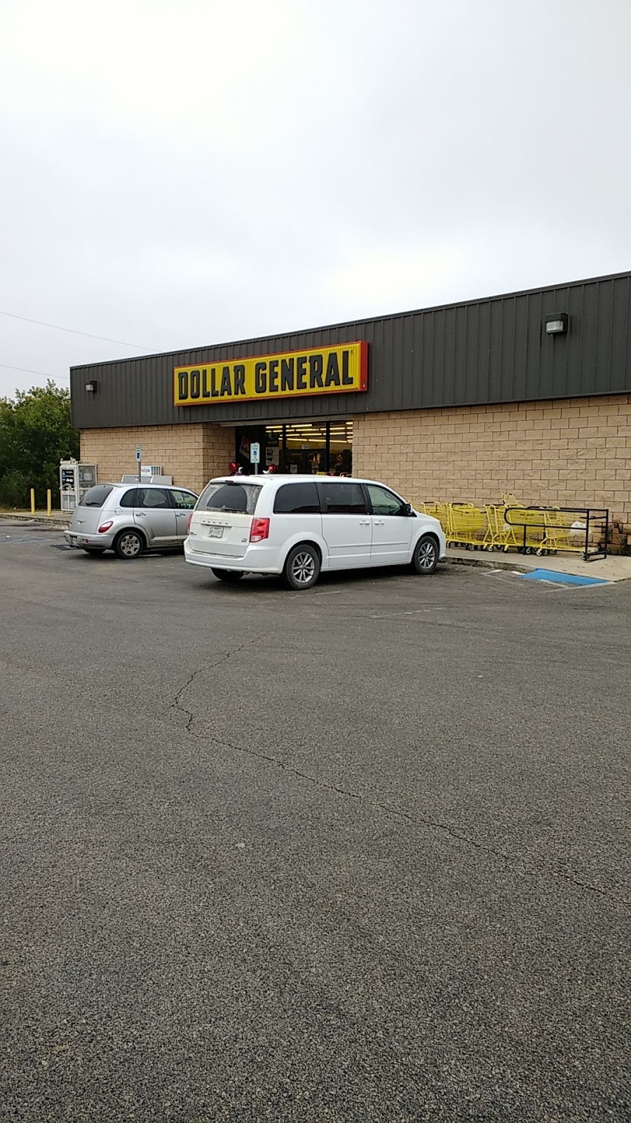 Dollar General | 1986 US-90 W, Castroville, TX 78009, USA | Phone: (830) 346-1195